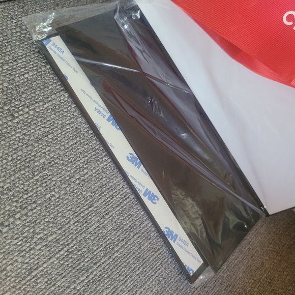 Chanel box with ribbon - Picture 4 of 4